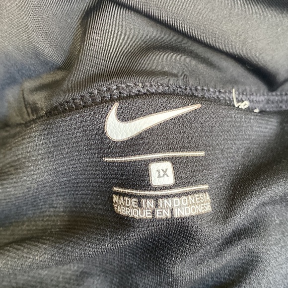 Nike Women’s Running Shorts Size 1X - Picture 8 of 12